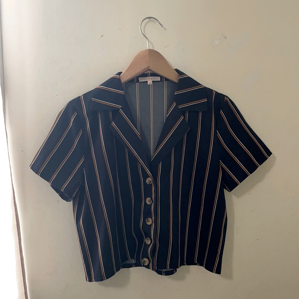 Forever 21 Women’s cropped blouse